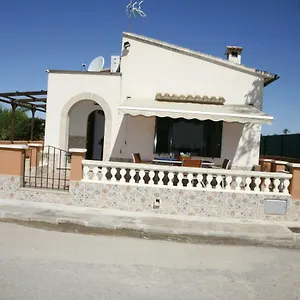 https://lola-sa-rapita.allmallorcahotels.com